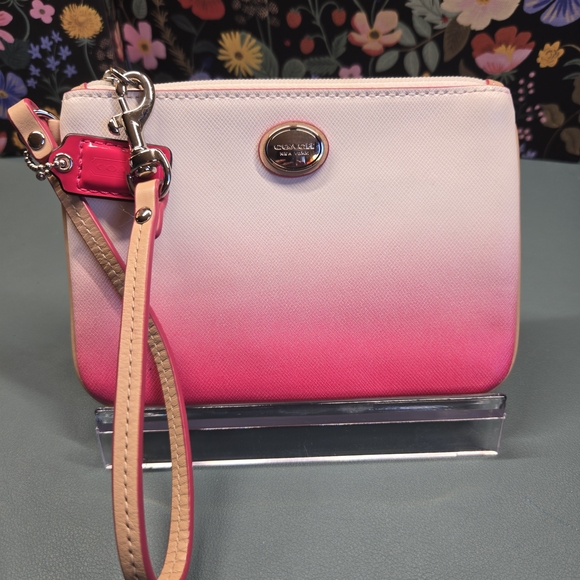 COACH Peyton Pink Ombre Small Wristlet - Picture 4 of 15